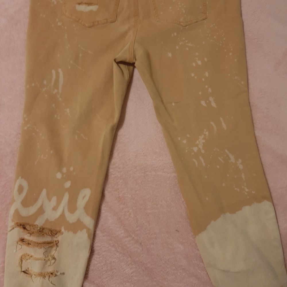 Custom DENIMS - Picture 6 of 6